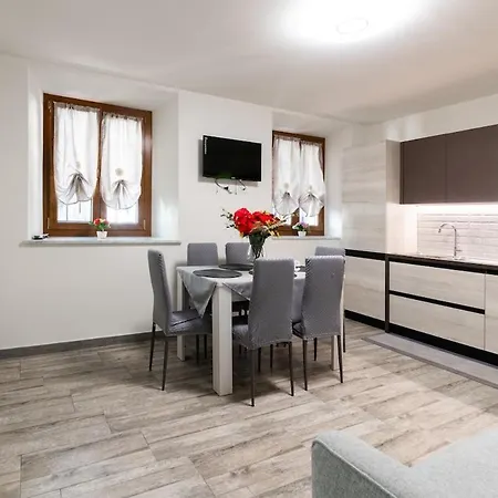 Da Bianca A Step From The Palace 아파트 베나리아 리알레