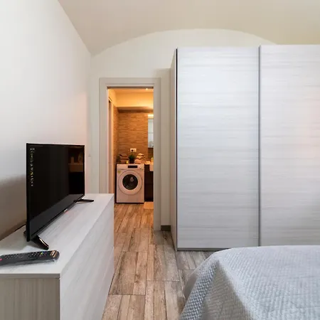 아파트 Da Bianca A Step From The Palace